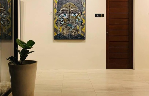 Buck Estate Apartment | The Great Molave DELUXE ROOM