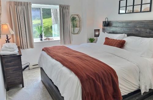 Killington House | The Grizz AC Pool Sauna Gym Near Resort