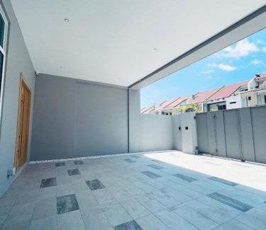 Kampung Bakau House | The Groove House Private Pool & BBQ by Linese Homestay