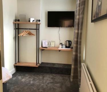 Whitby Bed & Breakfast | The Grove