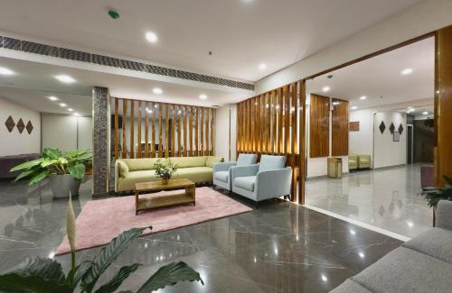 Kuppaayil Hotel | The Habitat Suites