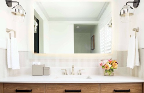 Solvang Hotel | The Hadsten Solvang, Tapestry Collection by Hilton