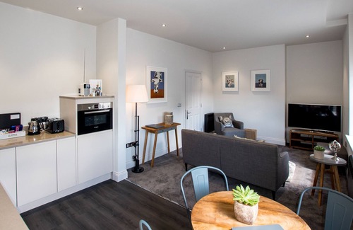 Carlisle Apartment | The Halston