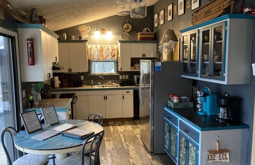 Flint Creek House | The Happy Place @ Flint Ridge