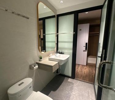 Hoang Mai Apartment | The Harmony Hotel Riverside