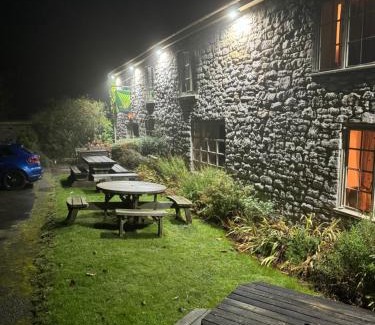 Old Radnor Hotel | The Harp Inn