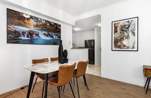 East Perth Apartment | The Haylight Escape - 1bdr - Pool