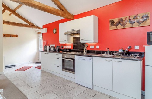 Gissing Cottage | The Hen House