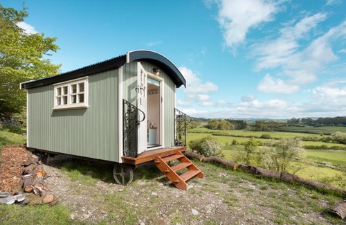 Meathop Other | The Heron Shepherds Hut at Lyth Valley
