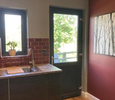 Glenties Apartment | The hide away