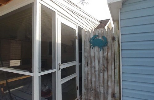 Chincoteague Cottage | The Hideaway Cottage