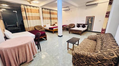 Uppuveli Apartment | The Hideaway Haven
