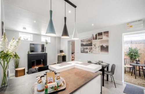 Haltwhistle House | The Hideaway - Uk49451