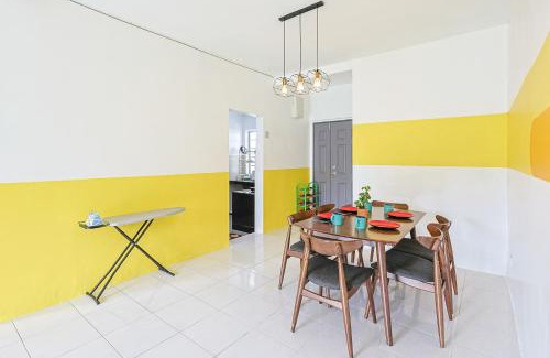 Brinchang Apartment | The Highland Nest-Cool Weather & Cozy 10 Pax Clover Home 8-23A