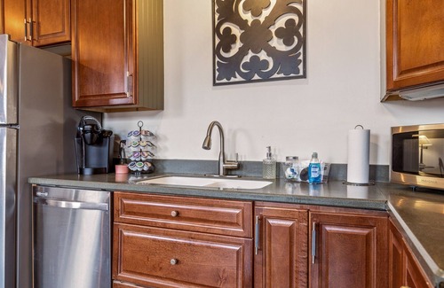 St. Charles Apartment | The Historic Bricks on Main