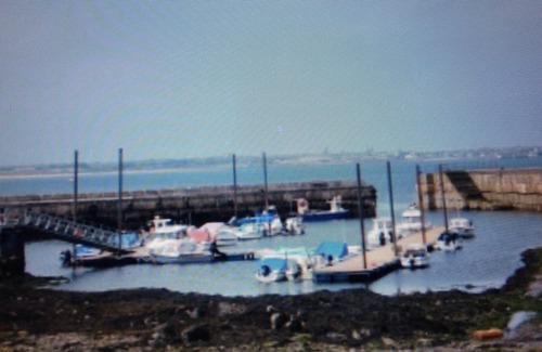 Sandhaven Cottage | THE HOBBIT, a Traditional Fishermans Cottage close to the sea