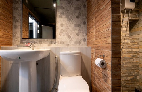 Hua Mak Hotel | The Home Hotel