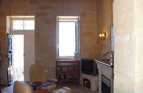 Xghajra House | The House Of The Rising Sun