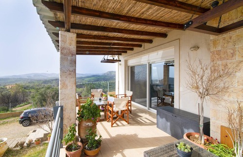Archea Pissa House | The House Olympia