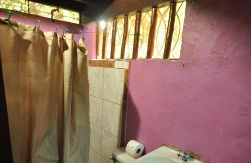 Cabuya Cabin | The Howler Monkey Hotel