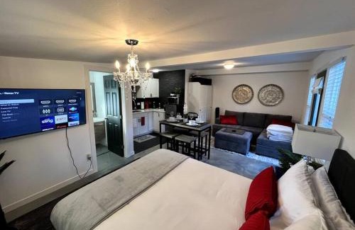 Tempe Apartment | The Hudson Suite Spot - Studio Apt Close to ASU