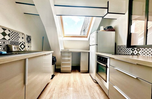 Sully-sur-Loire Apartment | The industrial apartment on the banks of the Loire