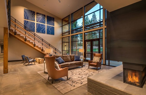 Gold Mountain Hotel | The Inn at Nakoma