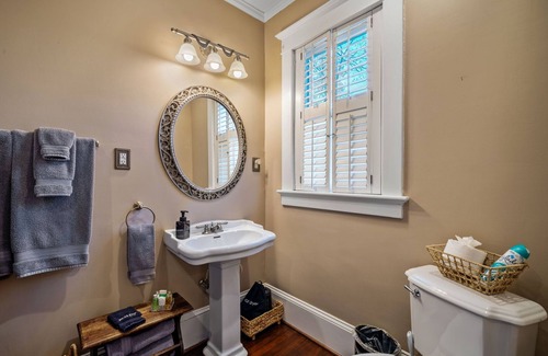 Statesville Bed & Breakfast | The Inn on Front Street