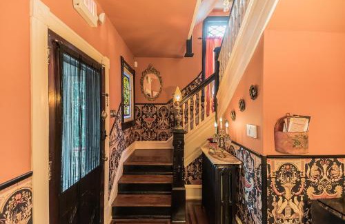 Pitman Bed & Breakfast | The Inn on Holly B&B