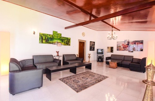 Nuwara Eliya Bed & Breakfast | The Iris Villa