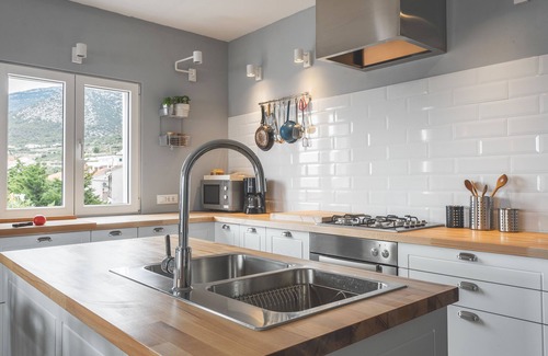 Bol Apartment | The Island Place, Bol - stunning views spacious seaside apartment