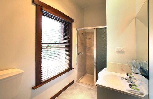 Port Huon Hotel | The Kermandie Hotel