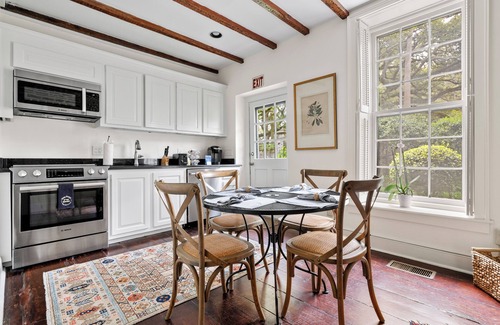 South of Broad House | The Kitchen House at 68 Broad