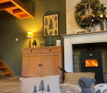 Archaia Feneos Ski Chalet | The Lake house Feneos