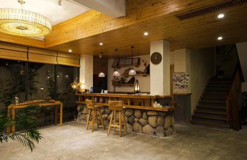 Chun'an House | The Lake View Deyishe Resort in Thousand Island Lake