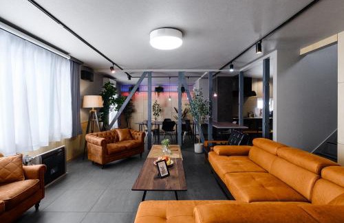 Shimanoshita Villa | The Landmark