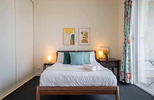 Lightsview House | The Lane of Lightsview Relaxed Inner city Living