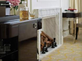 Tsim Sha Tsui Hotel | The Langham Hong Kong