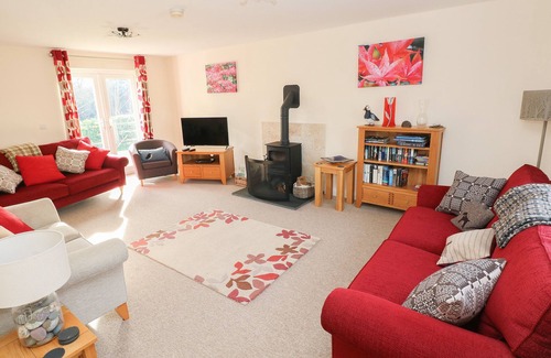 Haverfordwest Cottage | THE LAURELS, pet friendly, character holiday cottage in Haverfordwest