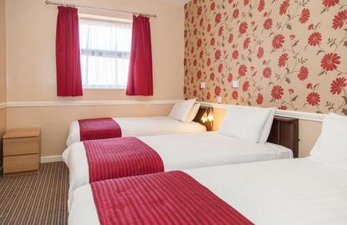Blackpool Town Center Hotel | The Lawton
