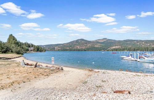 Priest River House | The Lazy Bear