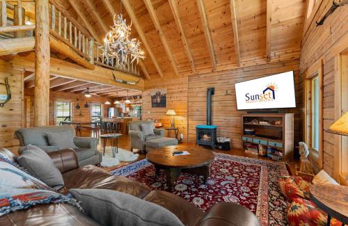 Table Rock House | The Lazy K Cabin cabin