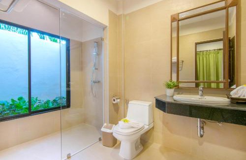 Khuekkhak Resort | The Leaf Oceanside by Katathani - SHA Extra Plus
