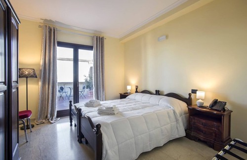 Marcellina Hotel | The Life Hotel