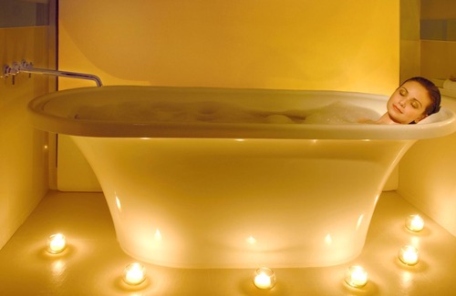 Olongapo Hotel | The Lighthouse Marina Resort