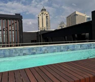 Sandown Apartment | The Lineal Sandton City