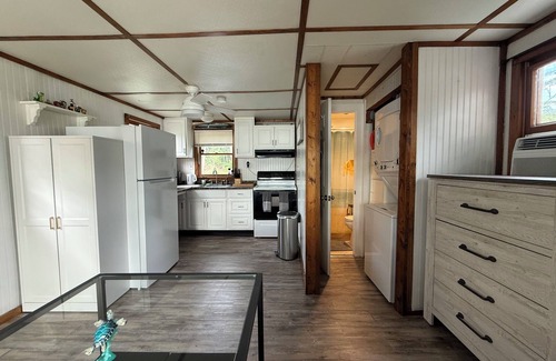 Haddam Cottage | The little cottage on the ct river