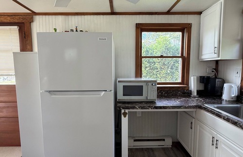 Haddam Cottage | The little cottage on the ct river