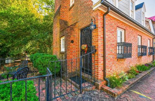 Historic District House | The Little House
