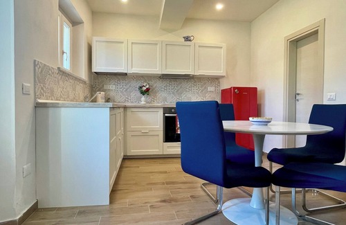 Lucca House | The Little Villa With Garden(4 rooms, Free Parking)